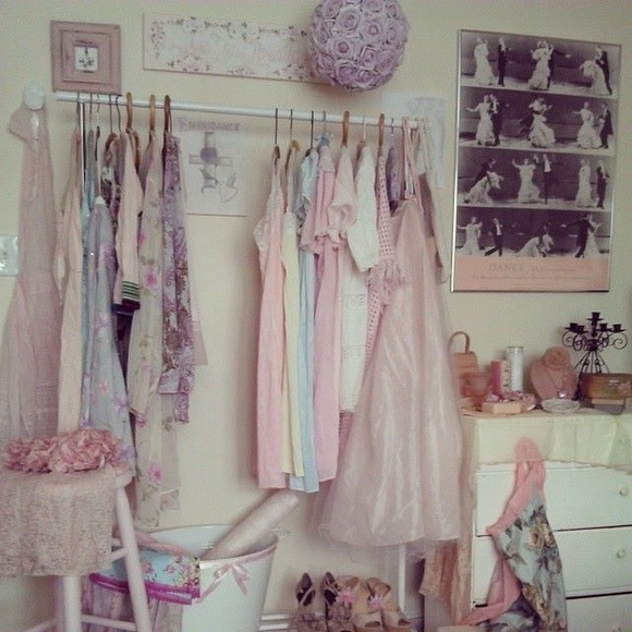 Meet your Posher, Bella - Picture 2 of 7